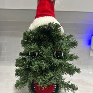 Motion activated talking Christmas Tree 🌲